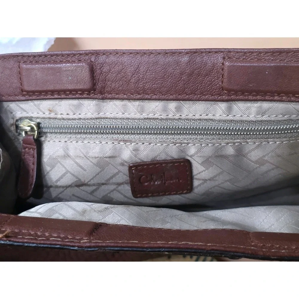 Cole Haan Small Brown Pebbled Leather Pleated Clutch Bag‎ Gold Logo Plate